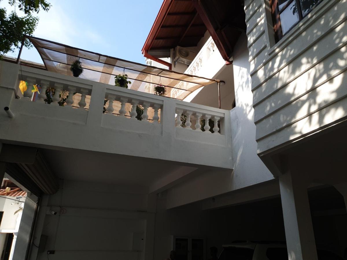 Kreation Hotels Colombo Buitenkant foto