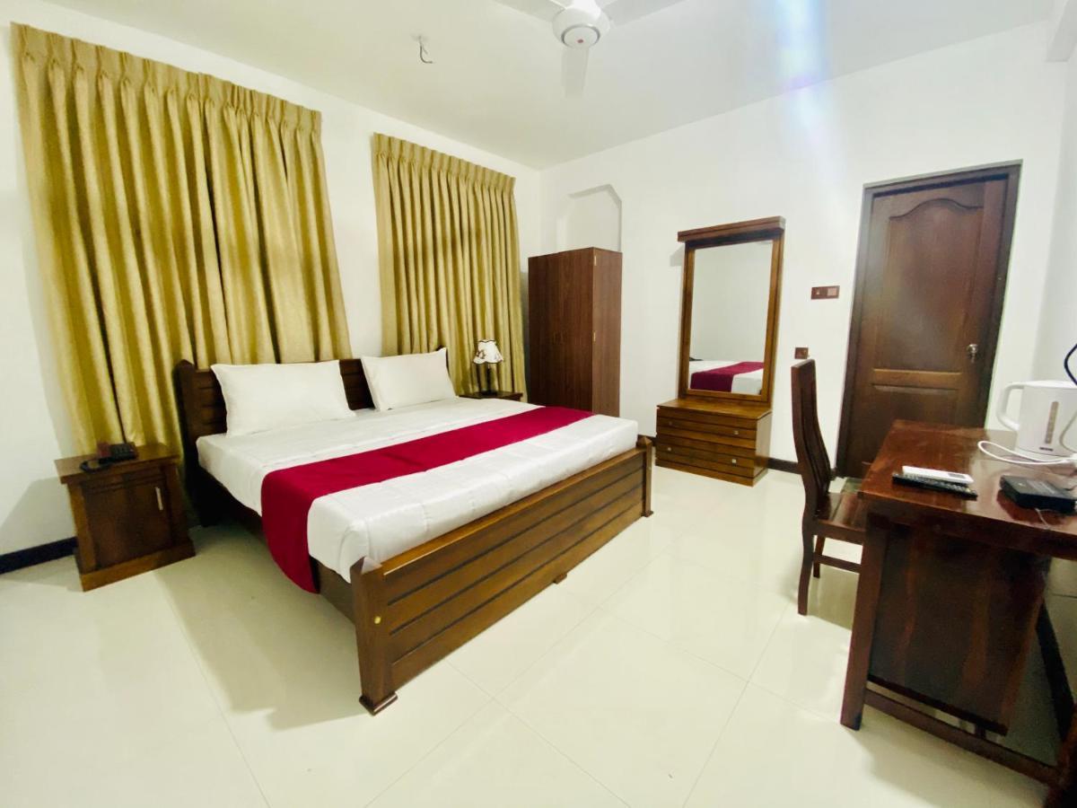 Kreation Hotels Colombo Buitenkant foto